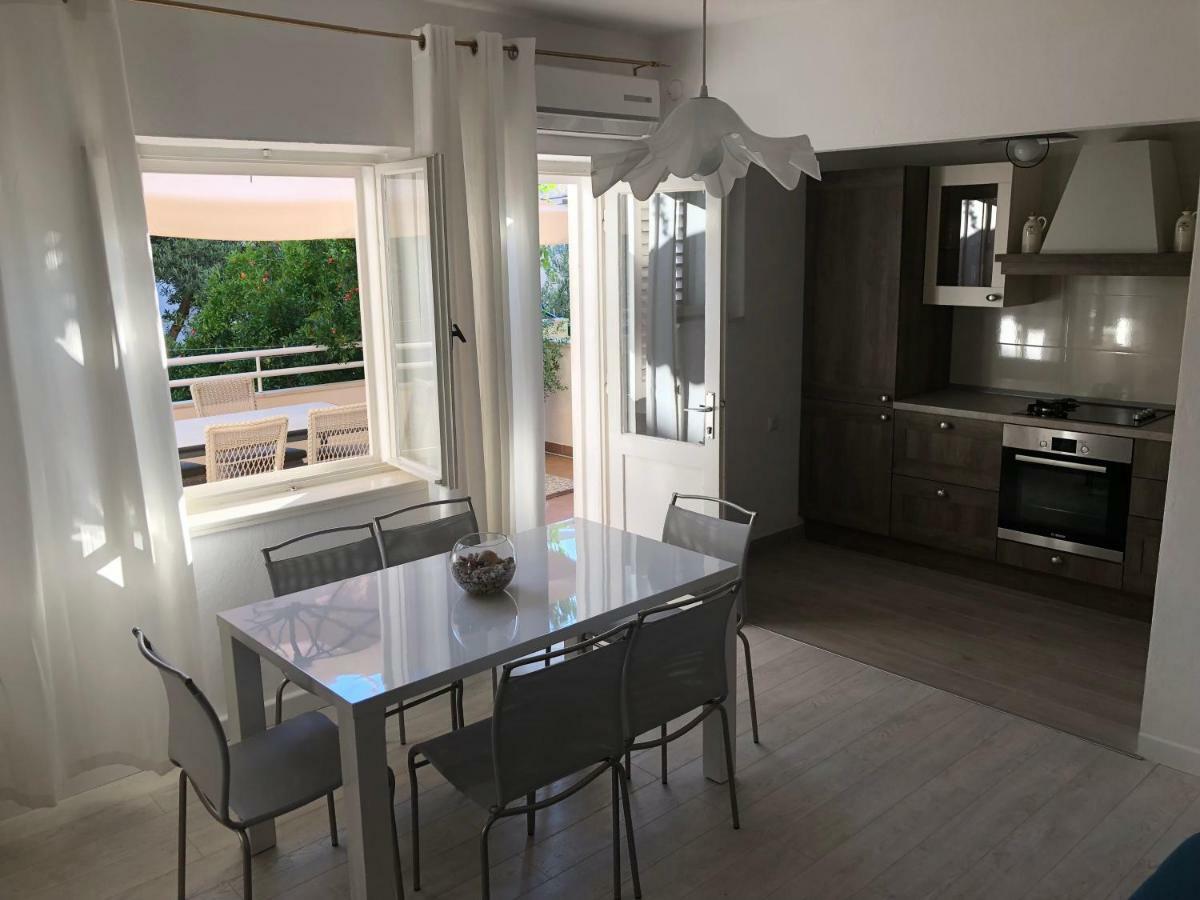 Apartments Sokol Makarska Exterior foto